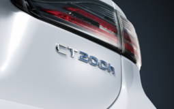 2011 Lexus CT200h Teaser