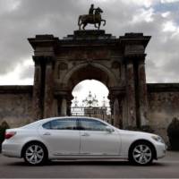 2010 Lexus LS 600h Price