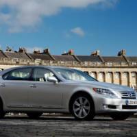 2010 Lexus LS 600h Price