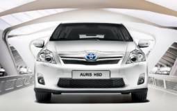2010 Toyota Auris HSD Revealed