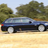 2011 BMW 5 Series Touring - Photos and Details