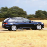 2011 BMW 5 Series Touring - Photos and Details