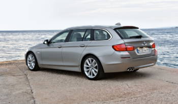 2011 BMW 5 Series Touring - Photos and Details