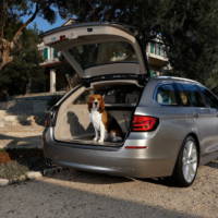 2011 BMW 5 Series Touring - Photos and Details