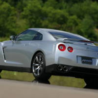 2011 Nissan GT-R Price