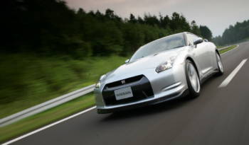 2011 Nissan GT-R Price