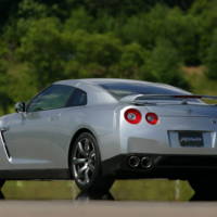 2011 Nissan GT-R Price