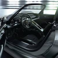Porsche 918 Spyder - Photos and Details