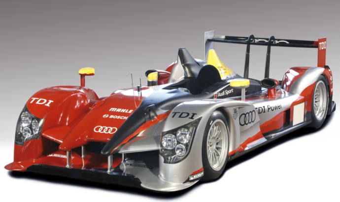 2010 Audi R15 TDI plus