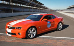 2010 Chevrolet Camaro Indy 500 Pace Car replica