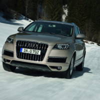 2011 Audi Q7 3.0 TFSI and TDI