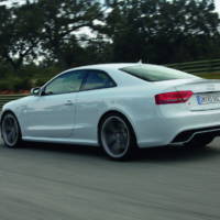 Audi RS5 Coupe details