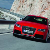 Audi RS5 Coupe details