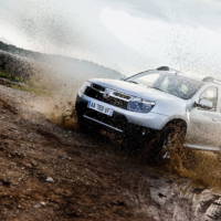 Dacia Duster SUV new photos