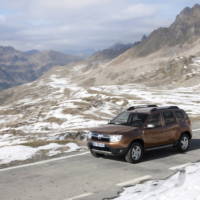 Dacia Duster SUV new photos