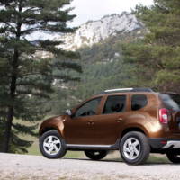 Dacia Duster SUV new photos