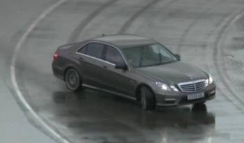 Mercedes E63 AMG drifting