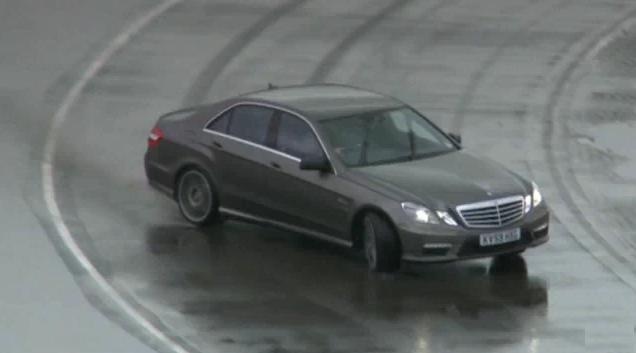 Mercedes E63 AMG drifting