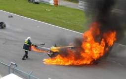 Gallardo burning in Lamborghini Super Trofeo crash