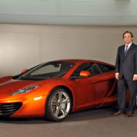McLaren dealer network