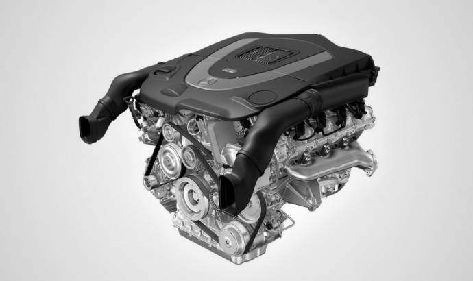 New Mercedes 3.5-liter V6 and 4.6-liter V8 engines