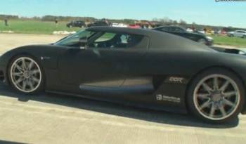 Video: Switzer Nissan GTR vs Koenigsegg CCR