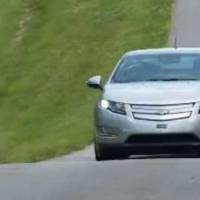 2011 Chevrolet Volt review video