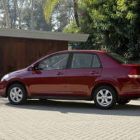 2011 Nissan Versa price