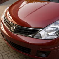 2011 Nissan Versa price