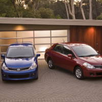 2011 Nissan Versa price