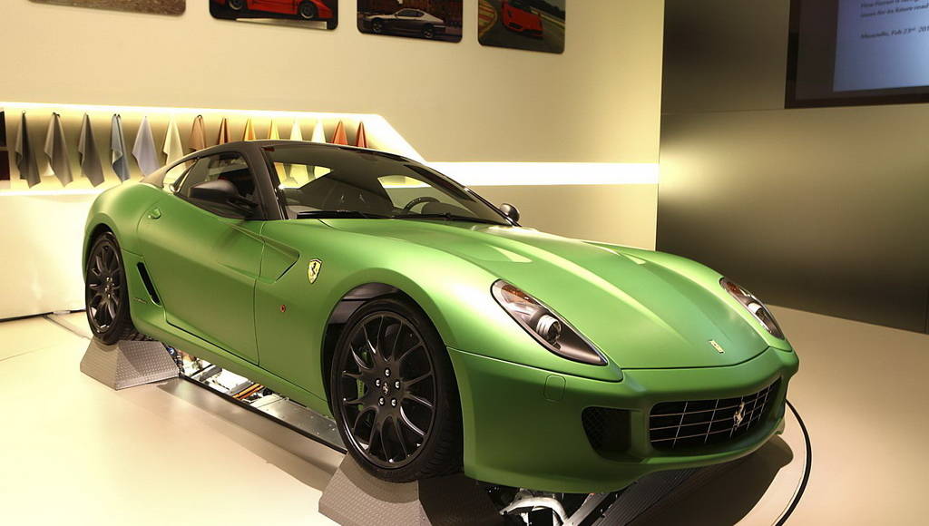 Ferrari to use V6 engines