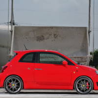 Fiat 500 Ferrari Dealers Edition