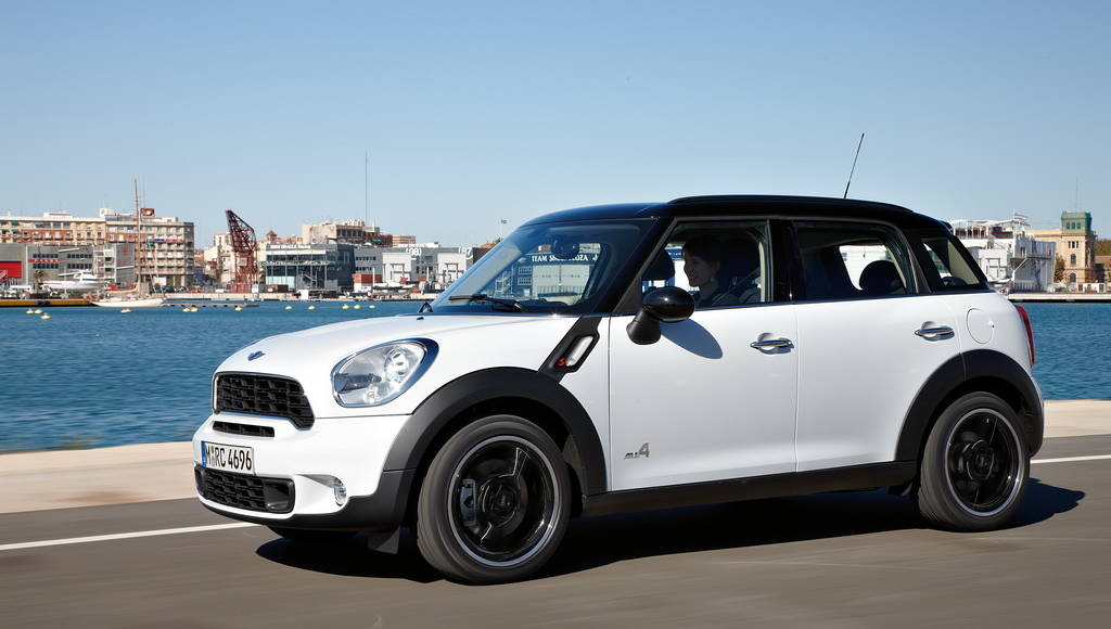MINI 7 Seater SUV