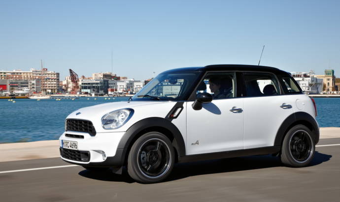 MINI 7 Seater SUV