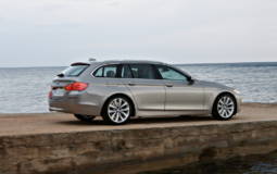 Video: 2011 BMW 5 Series Touring test drive