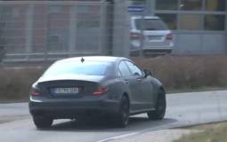 Video: 2011 Mercedes CLS AMG spied