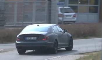 Video: 2011 Mercedes CLS AMG spied