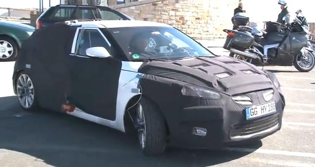 2012 Hyundai Veloster Coupe spy video