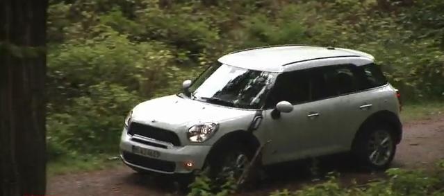 MINI Countryman review video