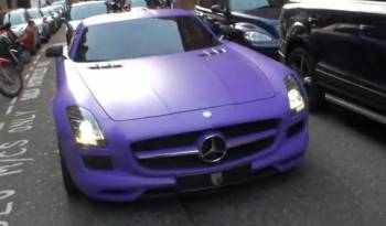 Video: Mercedes SLS AMG Matt Purple