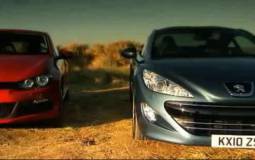 Video: VW Scirocco vs Peugeot RCZ