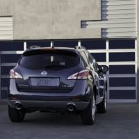 2011 Nissan Murano photos and details