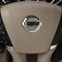 2011 Nissan Murano photos and details