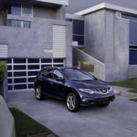 2011 Nissan Murano photos and details