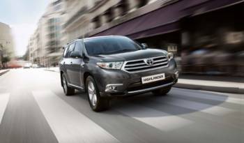 2011 Toyota Highlander photos