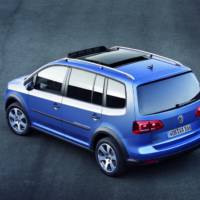 2011 Volkswagen CrossTouran price