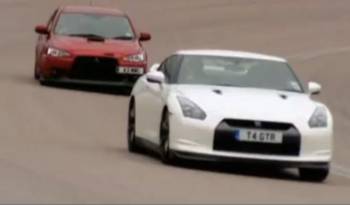 Nissan GTR vs Mitsubishi EVO FQ 400 video