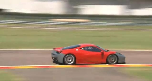 Video: Ferrari 458 Italia Challenge on track