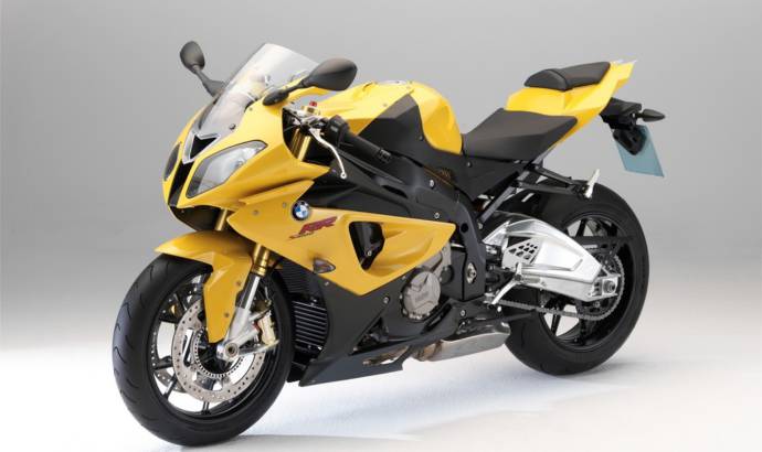 2011 BMW F 800 ST Touring and K 1300 R Dynamic