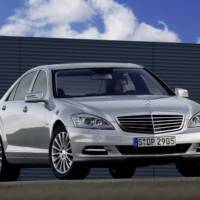 2010 Mercedes S250 CDI, S350 and S500 BlueEFFICIENCY